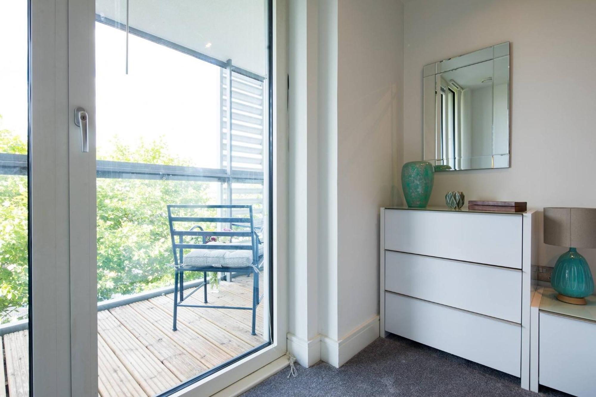Wild Roses Serviced Apartments - Greenwich London Exterior photo