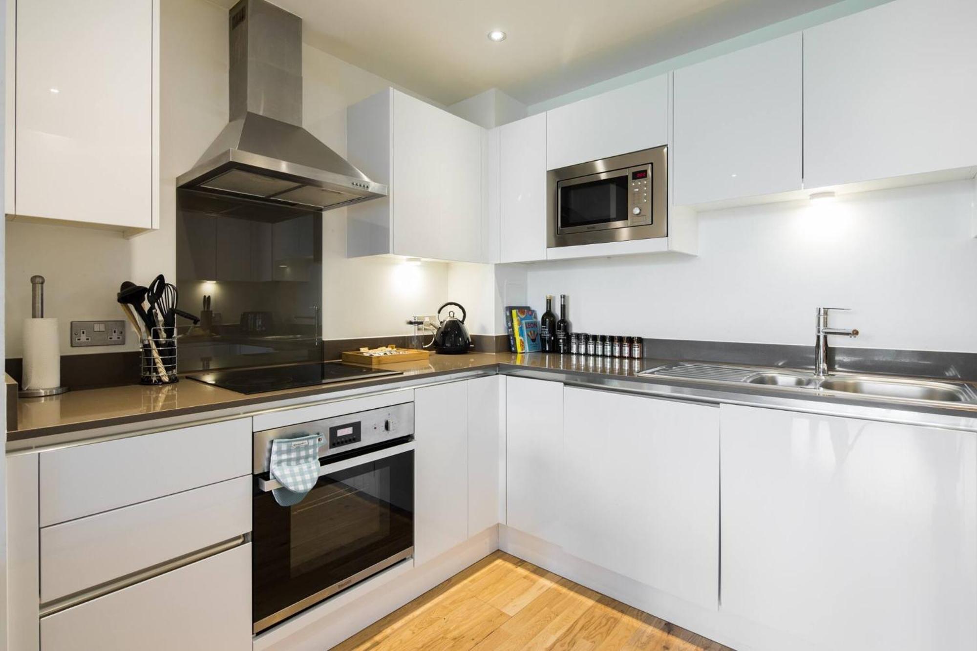 Wild Roses Serviced Apartments - Greenwich London Exterior photo